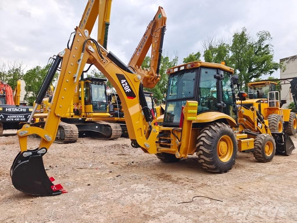 CAT 420 F Товарач със заден ексватор