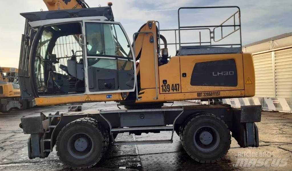 Liebherr LH 30 M Оператори на отпадъци/индустрия
