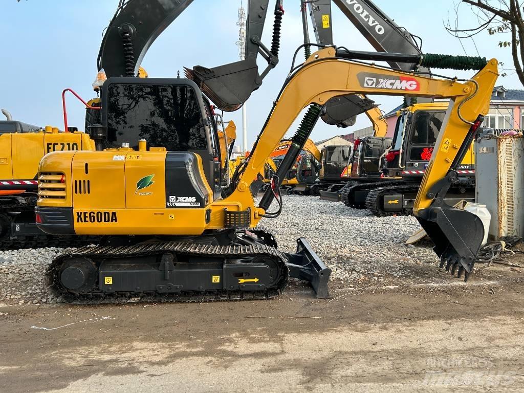 XCMG XE60DA Средни екскаватори 7т - 12т