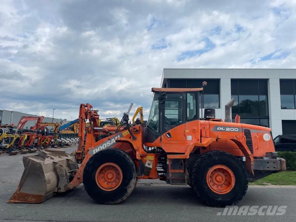 Doosan DL200-3 | A/C Колесни товарачи