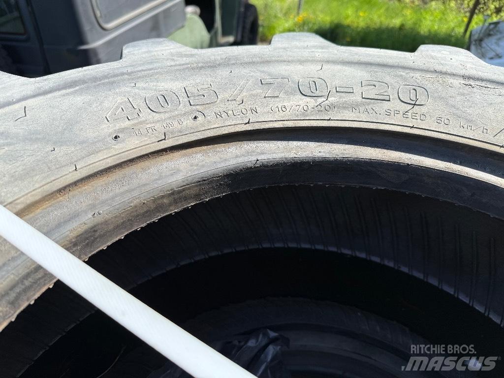 Mitas 405/70-20 Гуми