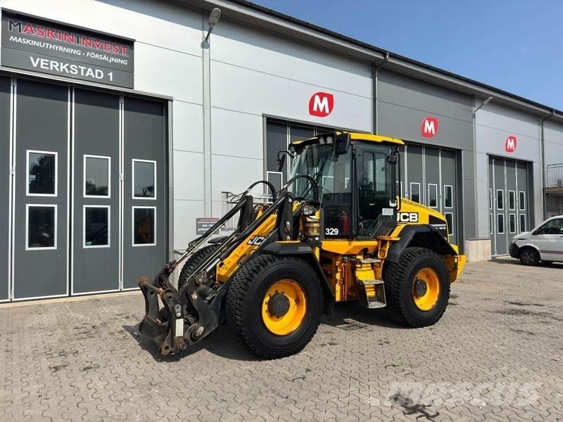 JCB 413 2.800h Колесни товарачи