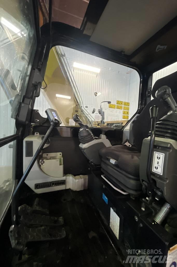 CAT 307E2 Средни екскаватори 7т - 12т