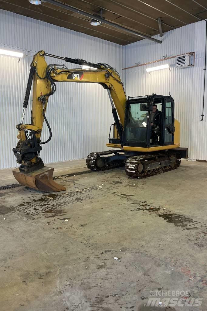CAT 307E2 Средни екскаватори 7т - 12т
