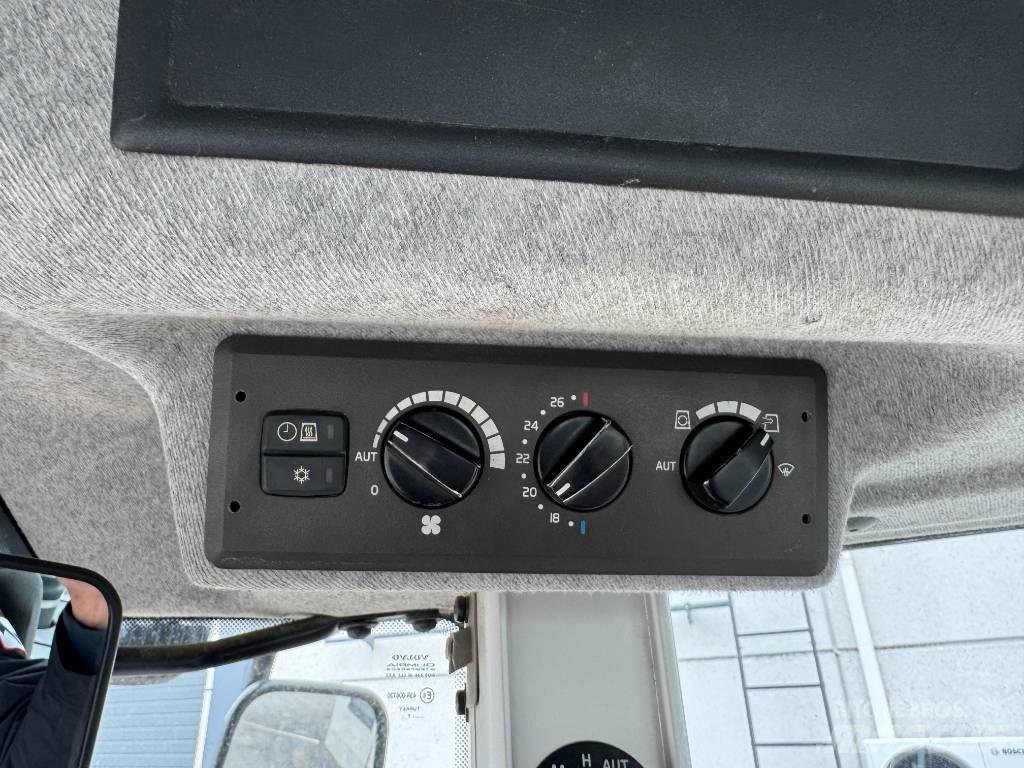Volvo L 60 F Колесни товарачи