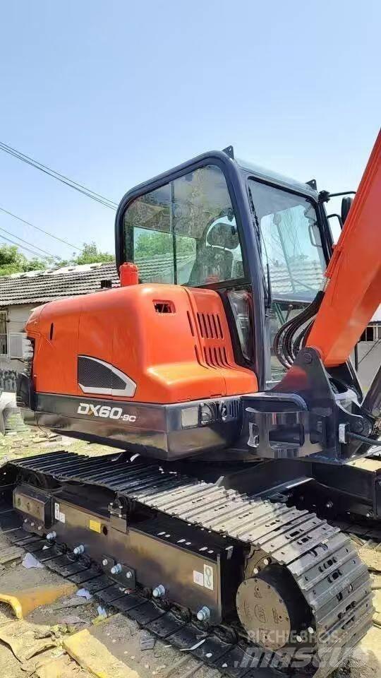 Doosan DX60 Мини екскаватори < 7 т