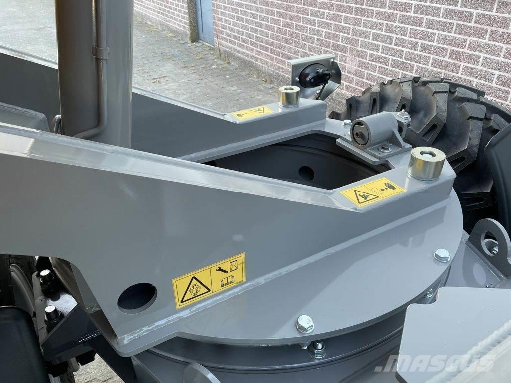 Paus AKR 9040 Странични самосвали