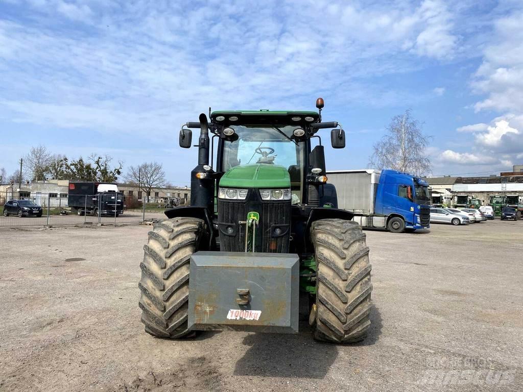 John Deere 7310R Трактори