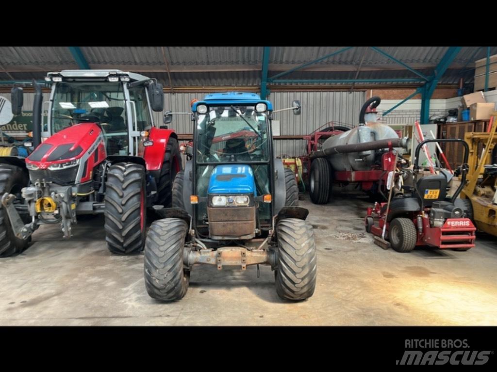 New Holland TN 90 F Трактори