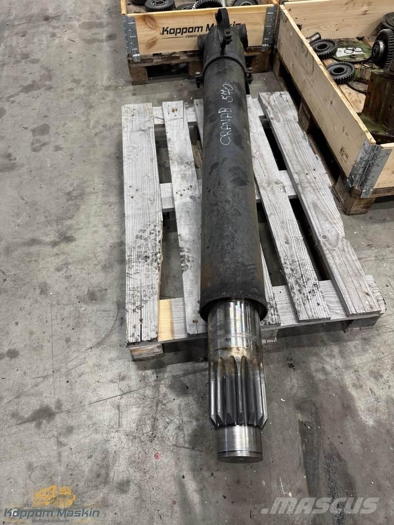 Cranab 570 Претоварващи кранове