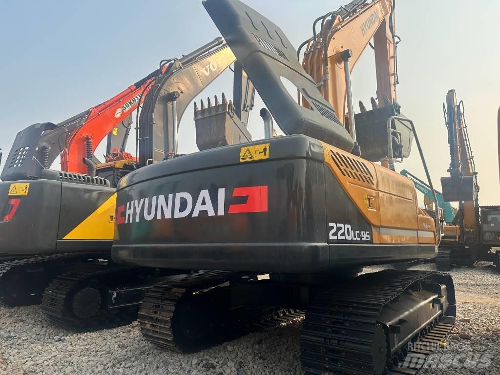 Hyundai R220LC-9S Верижен екскаватор