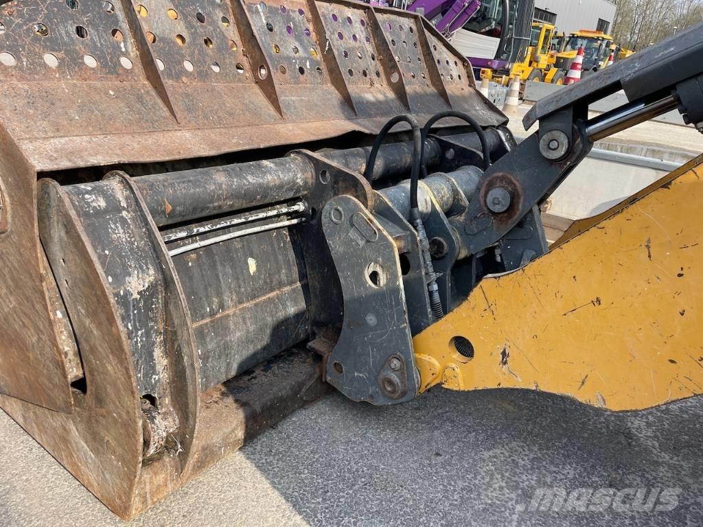 Liebherr 550 CDC + BSS Колесни товарачи