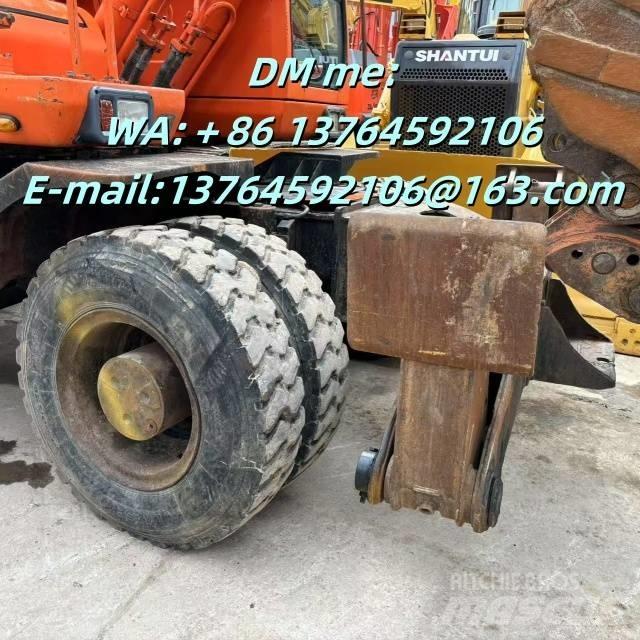 Doosan DH 210 W-7 Колесни екскаватори