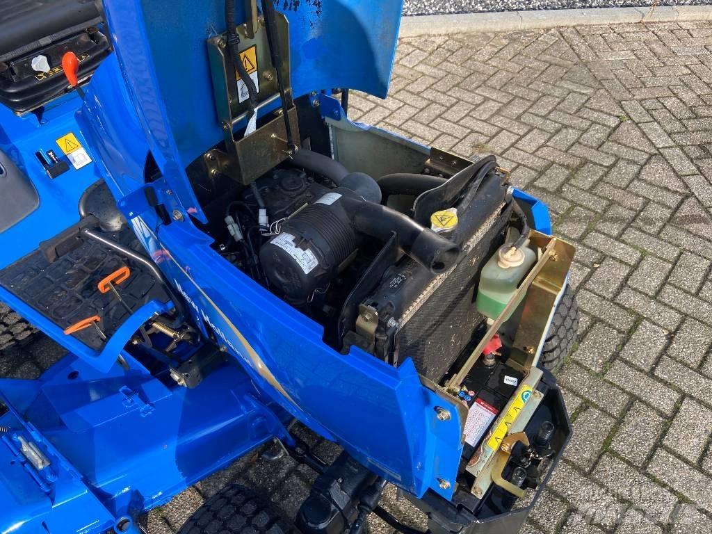 New Holland TZ 24 D Компактни трактори
