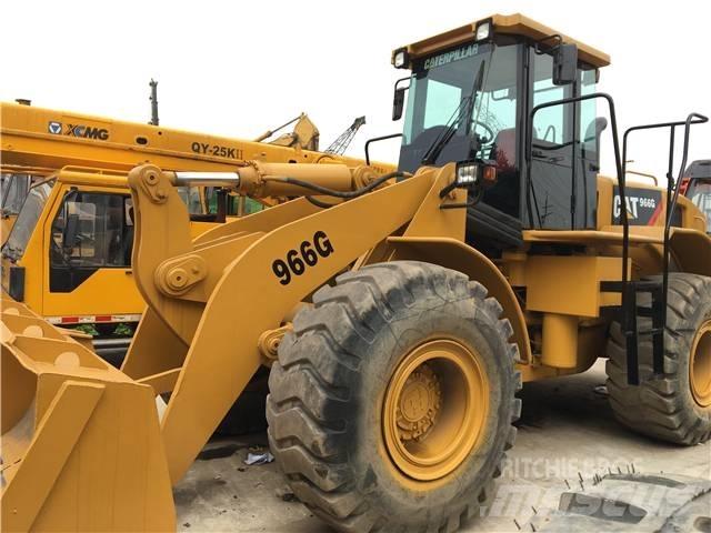 CAT 966G Колесни товарачи