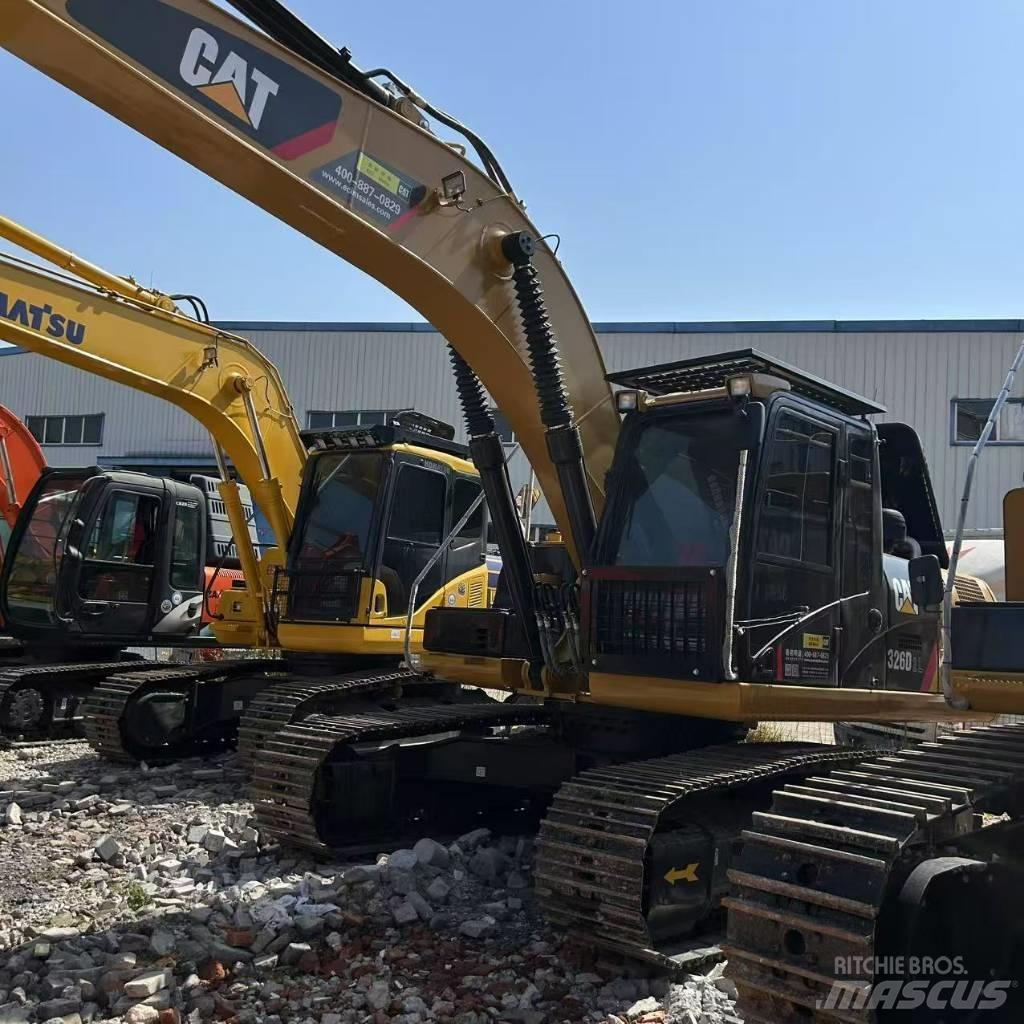 CAT 326D2L Верижен екскаватор