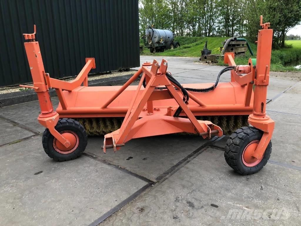 Holaras H-220-V-FR Автоматични метачки с четки