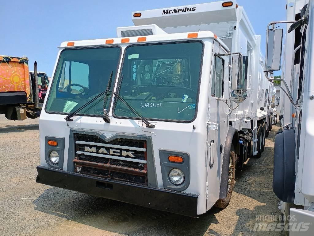 Mack LEU 613 Камиони за отпадъци