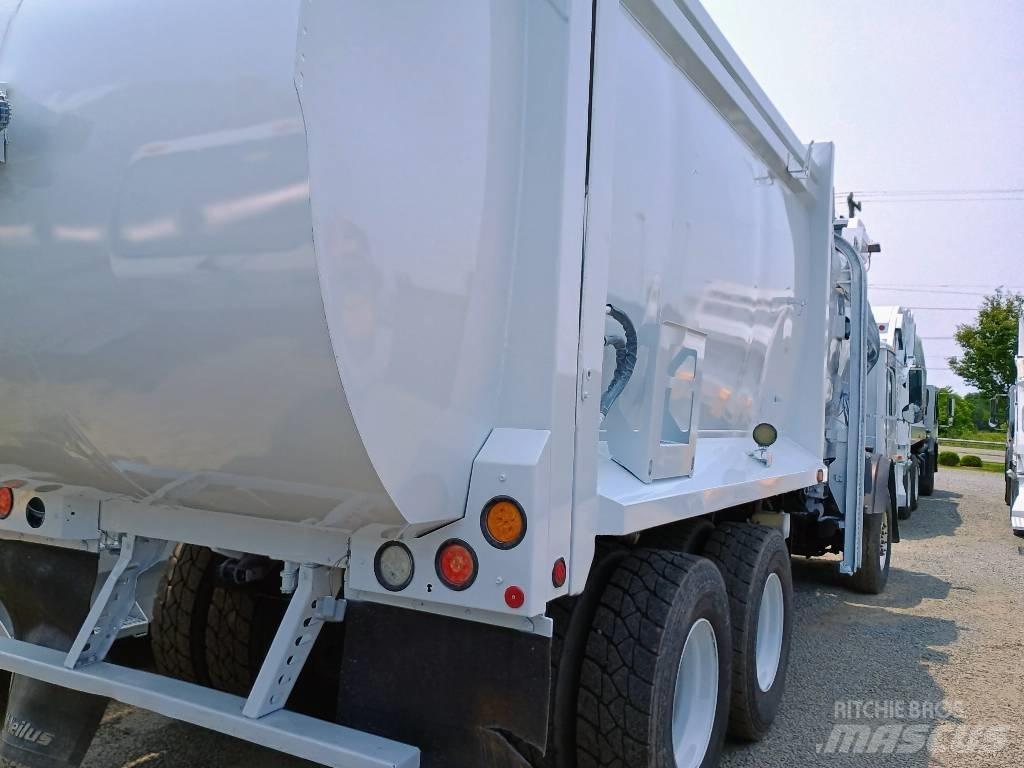 Mack LEU 613 Камиони за отпадъци