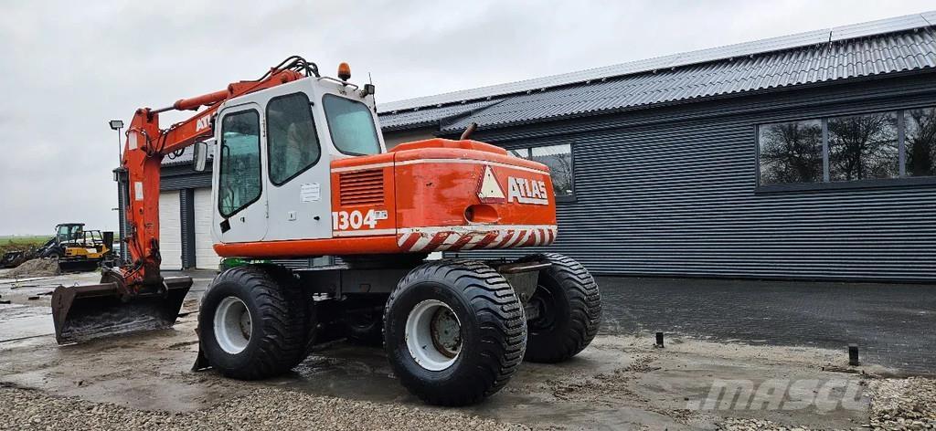 Atlas 1304 Колесни екскаватори
