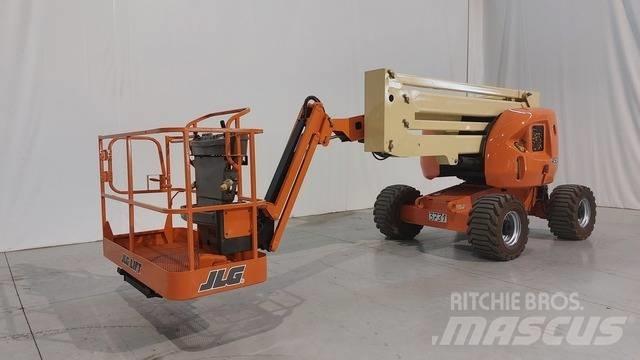 JLG 450 AJ Съчленени стрелови подемници