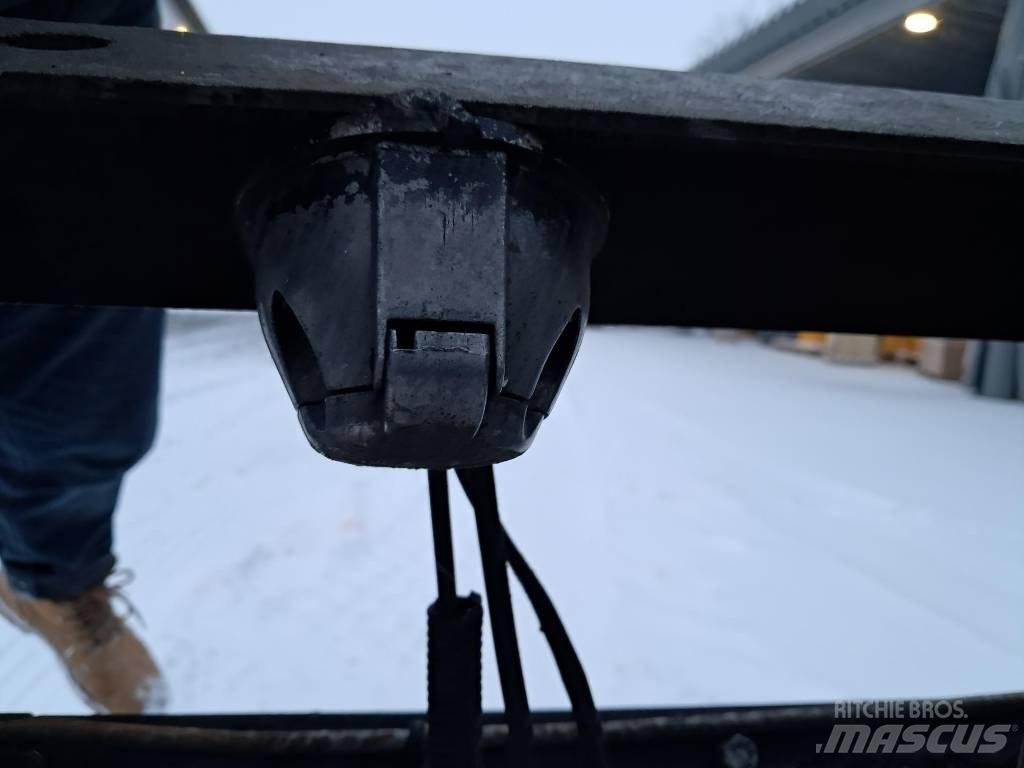JCB 418 K Колесни товарачи