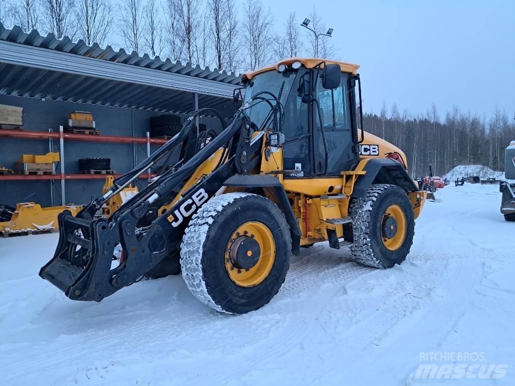 JCB 418 K Колесни товарачи