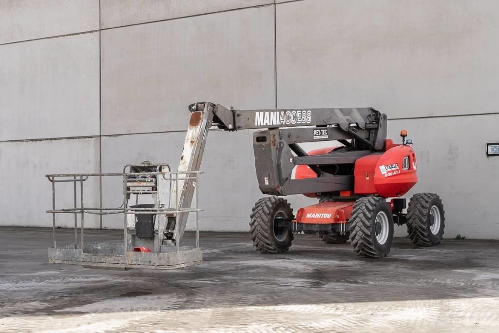 Manitou 200 ATJ Съчленени стрелови подемници
