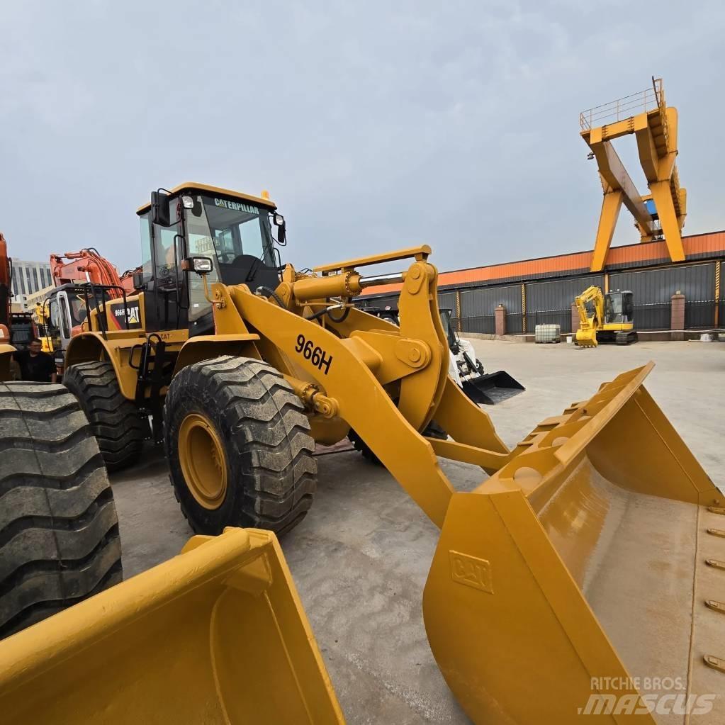 CAT 966 H Колесни товарачи