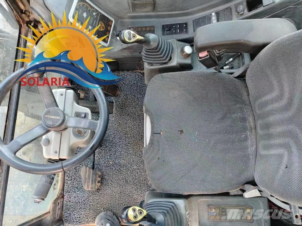 Hyundai 60 W Колесни екскаватори