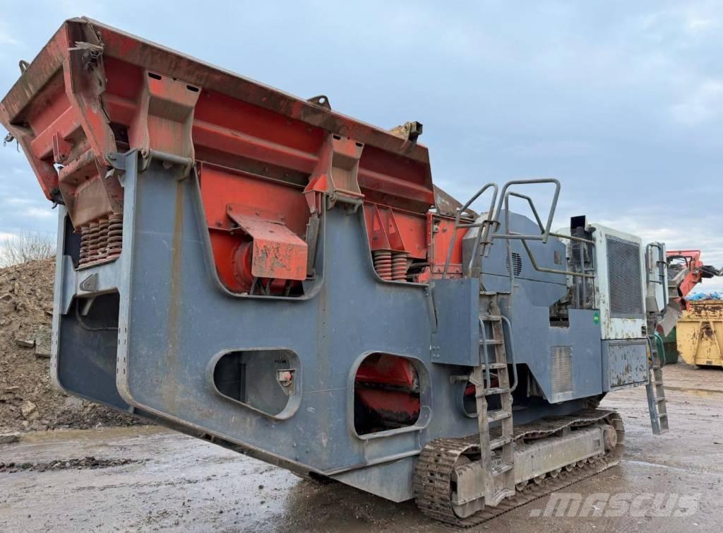 Sandvik QJ 241 Мобилни трошачки
