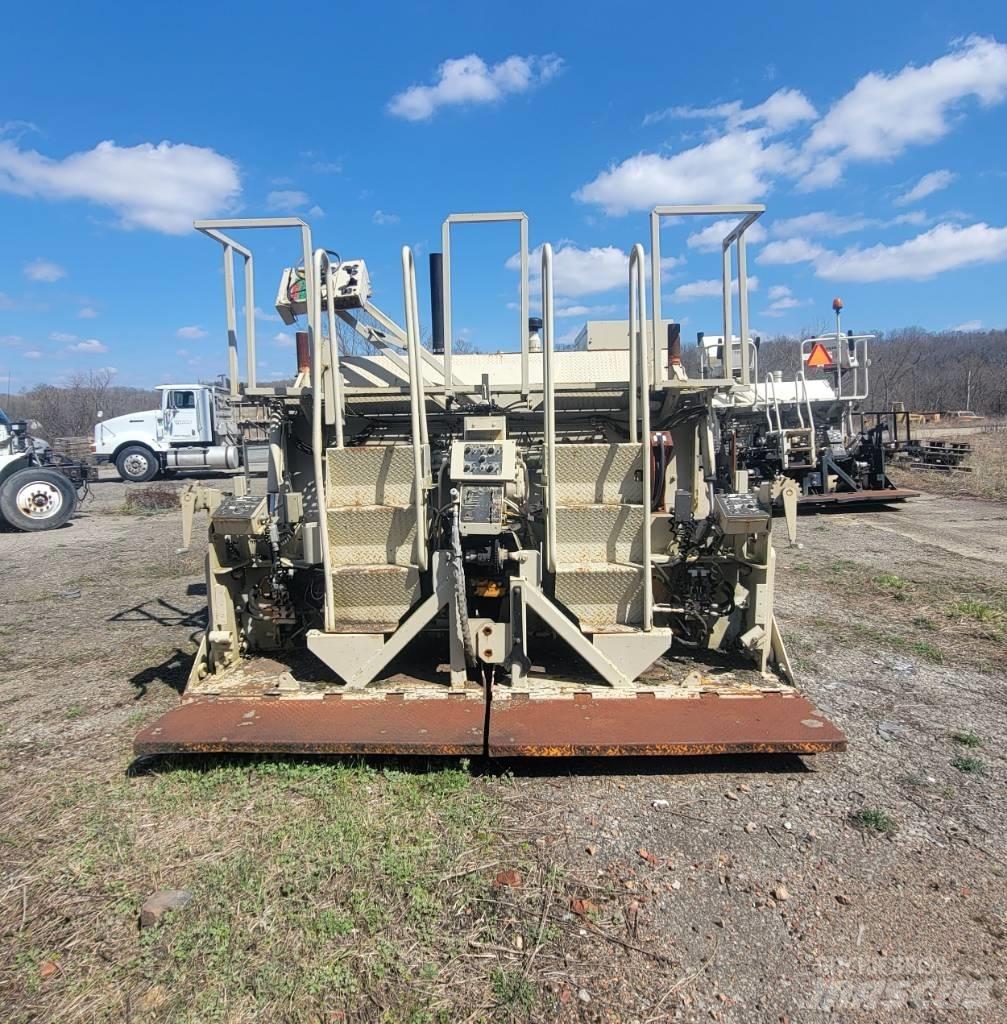 Cedar Rapids CR451 Машини за асфалт