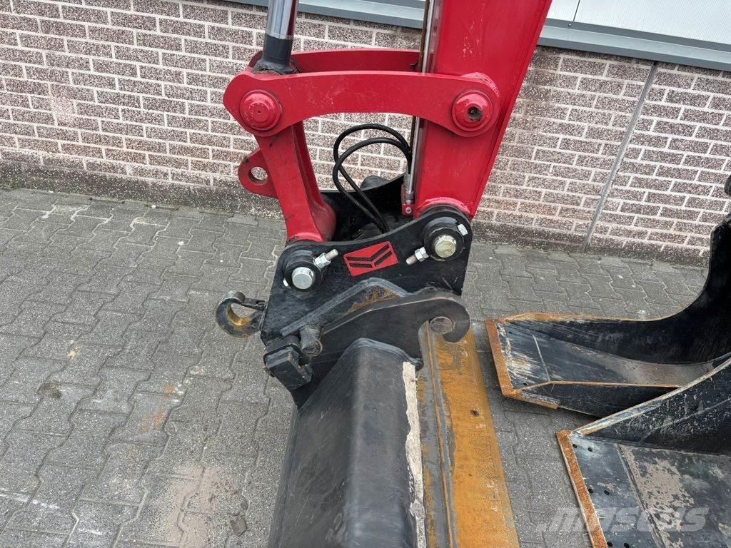 Yanmar SV86-7-2PB Средни екскаватори 7т - 12т