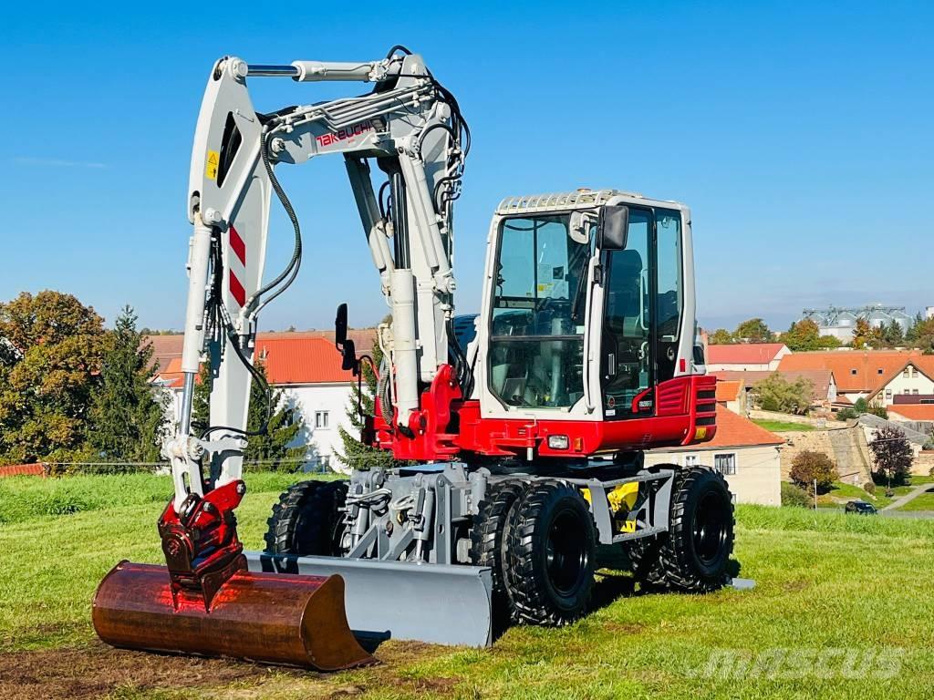 Takeuchi TB 295 W Колесни екскаватори