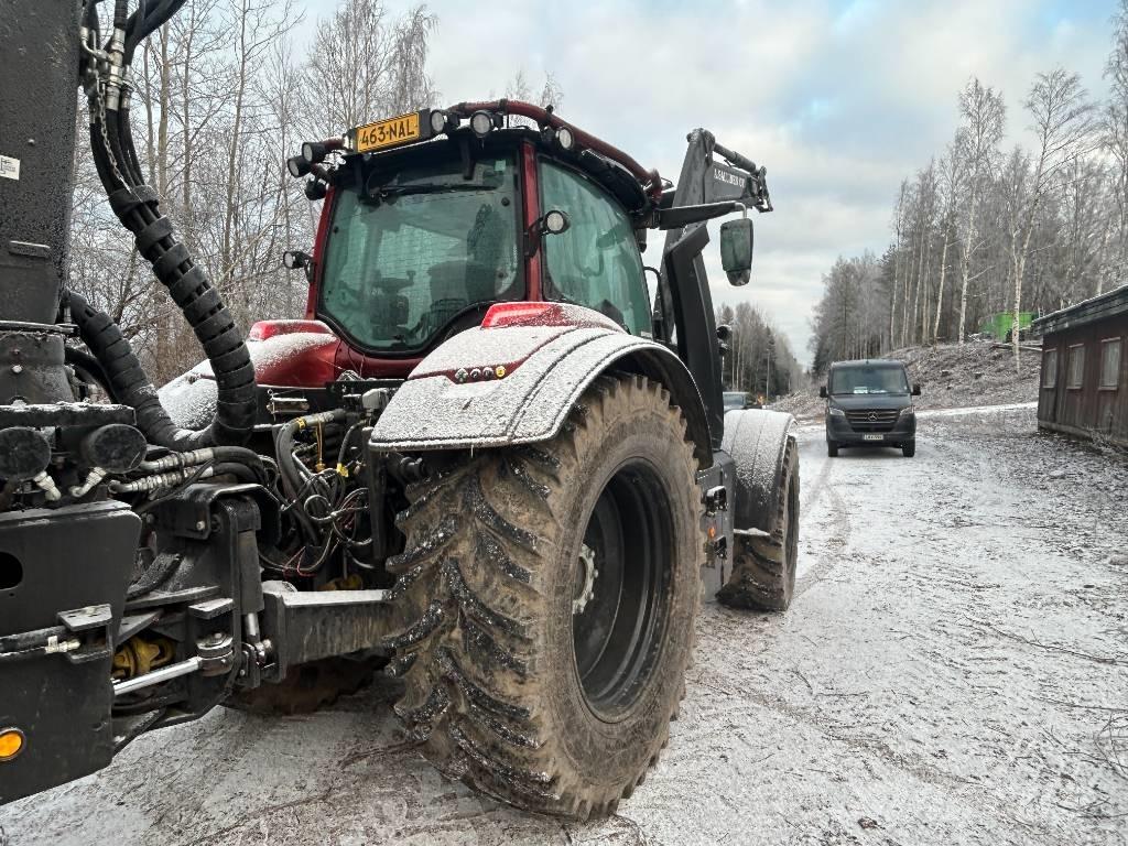Valtra T 195 D Трактори