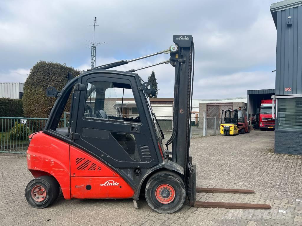 Linde H 30 D Дизелови камиони