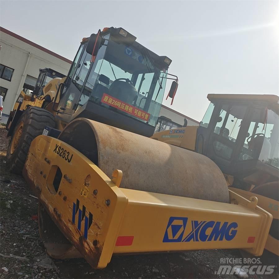 XCMG XS 263 J Еднобарабанни ролки
