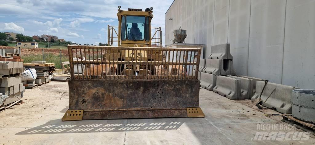 CAT 816B Машини за опаковане на отпадъци