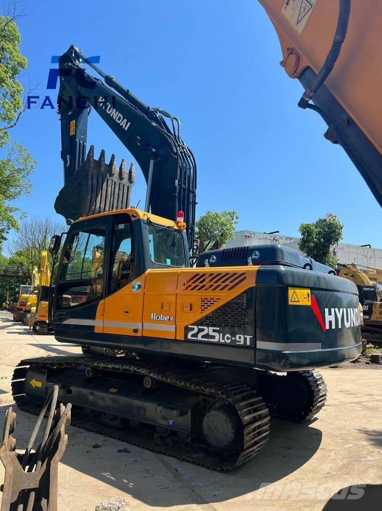 Hyundai 225LC-9t Верижен екскаватор