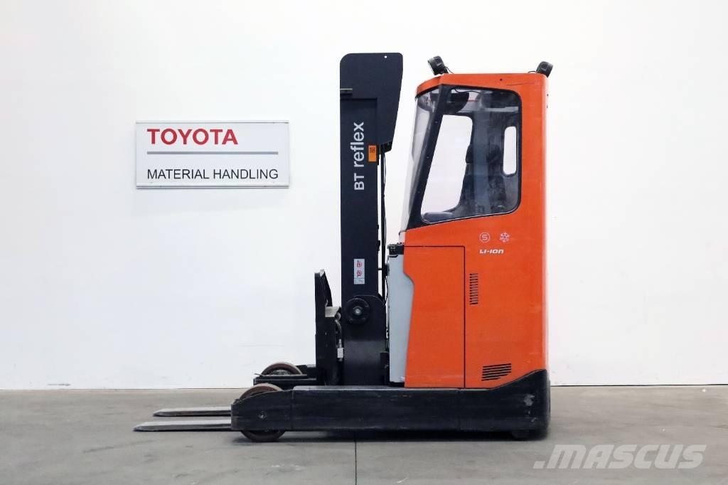 Toyota RRE200HECC Ретрак/ Високоповдигач с изместване на вилката напред