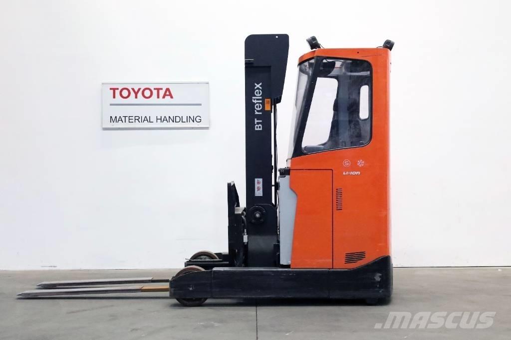 Toyota RRE200HECC Ретрак/ Високоповдигач с изместване на вилката напред