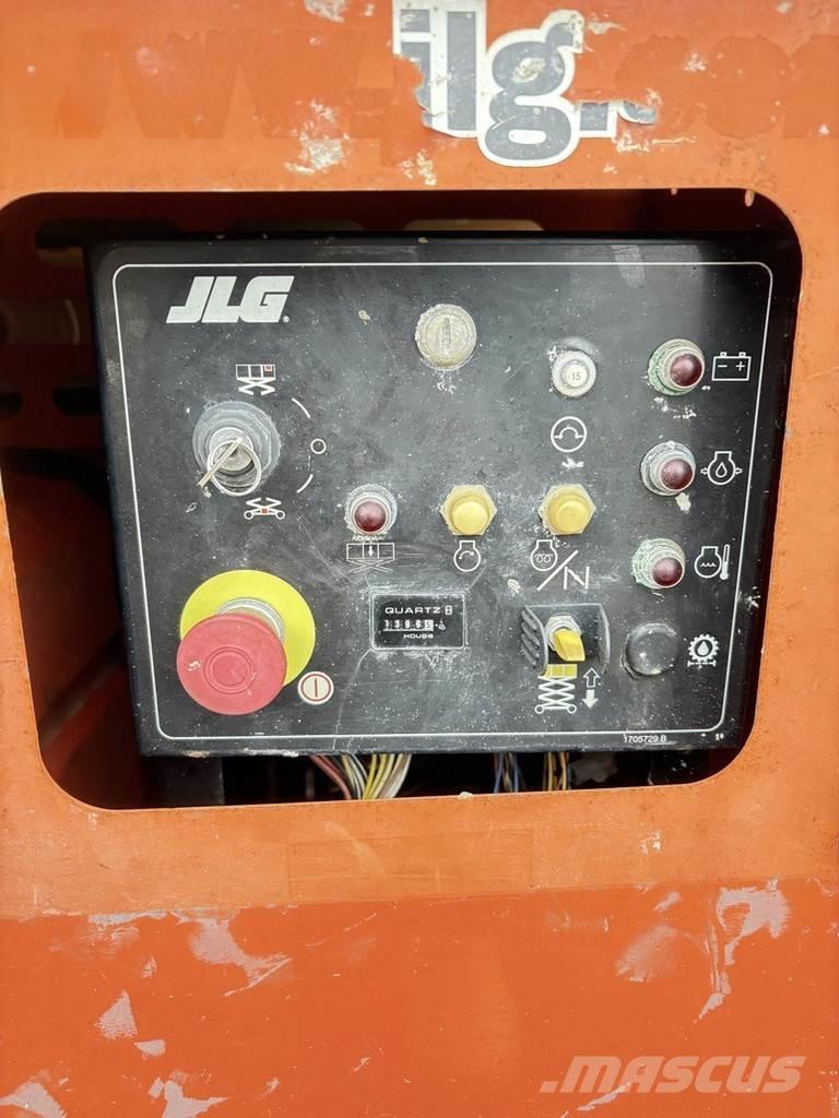 JLG 260 mrt Ножични работни платформи