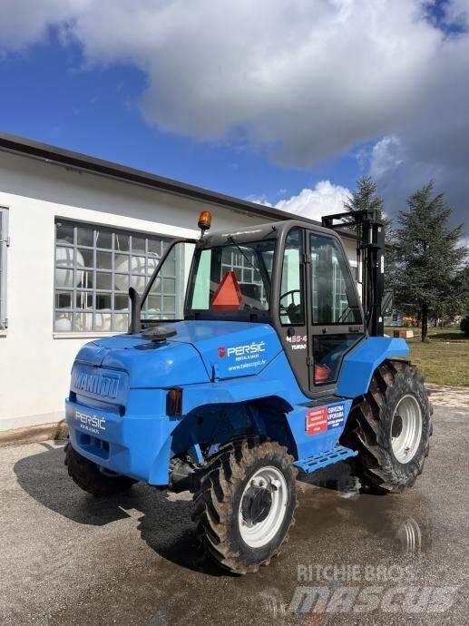 Manitou MC30-4W Камиони за херавни местности