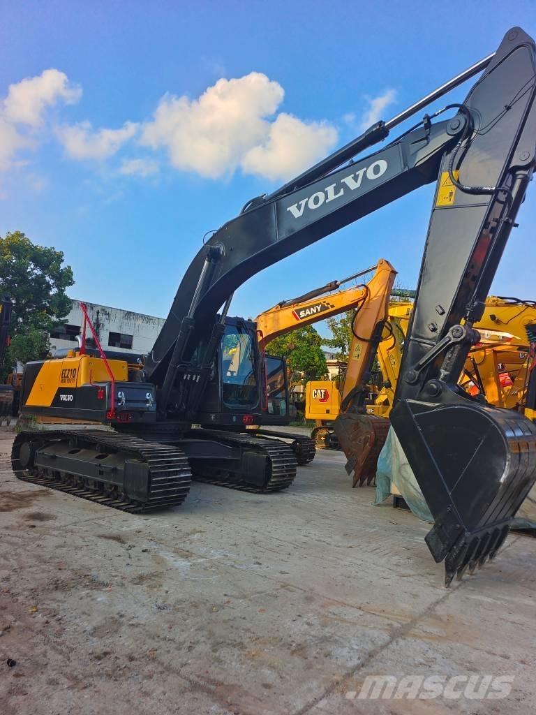 Volvo EC 210 B LC Верижен екскаватор