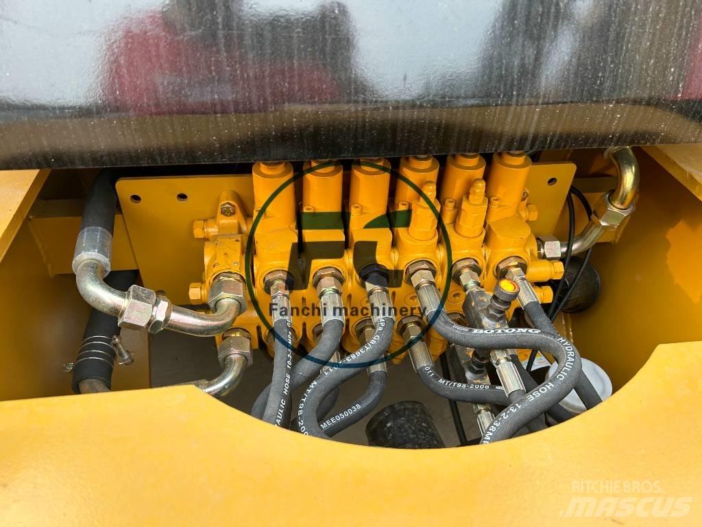 CAT 420 F Товарач със заден ексватор