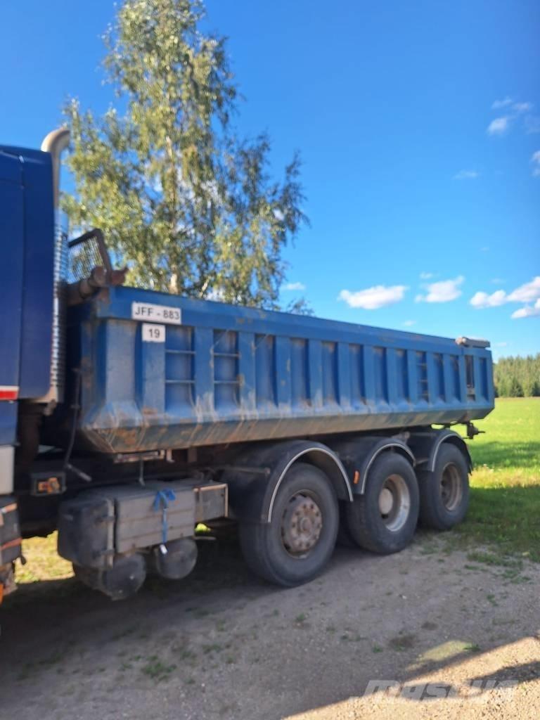 Sisu E12 Самосвал