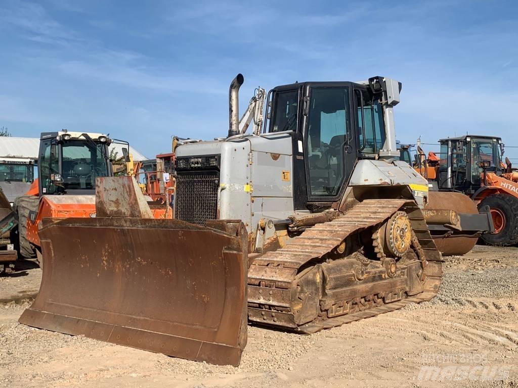 CAT D 6 N Верижни булдозери

