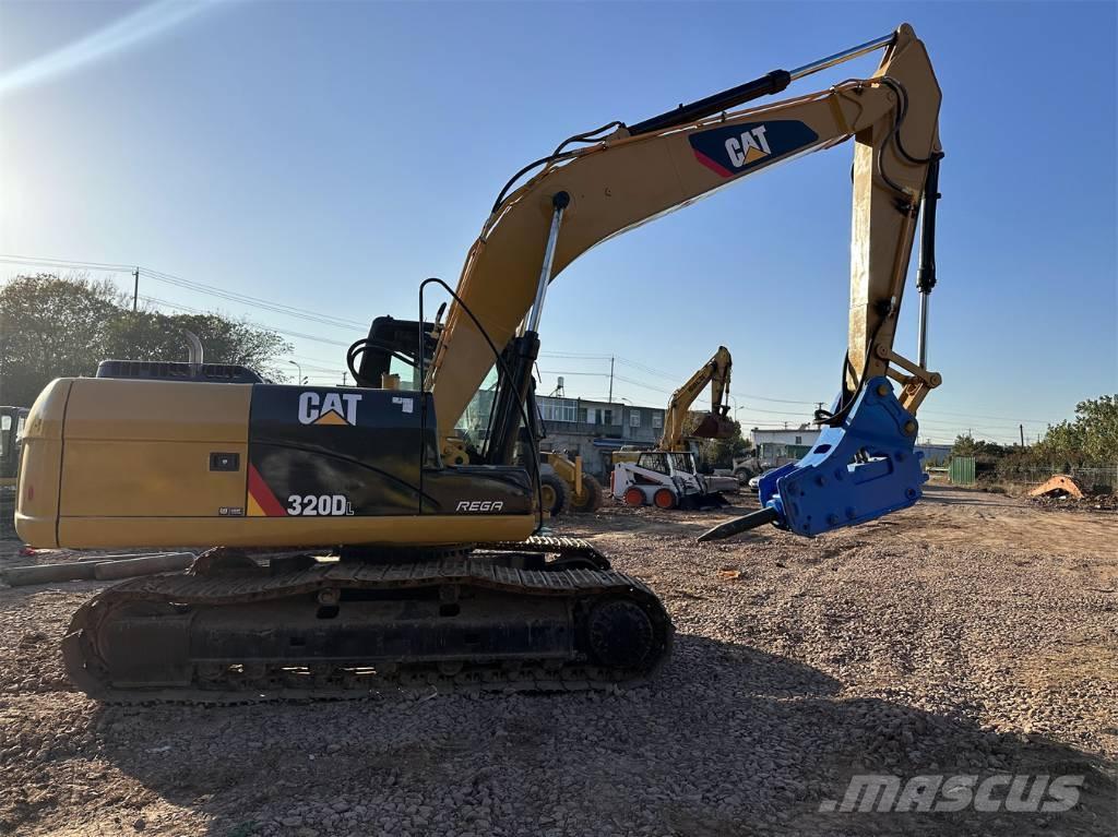 CAT 320DL Верижен екскаватор
