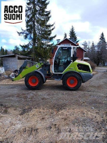 CLAAS 535 TORION Трактори