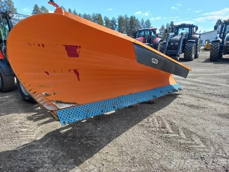 FMG ALUEAURA 360 Снегочистачки